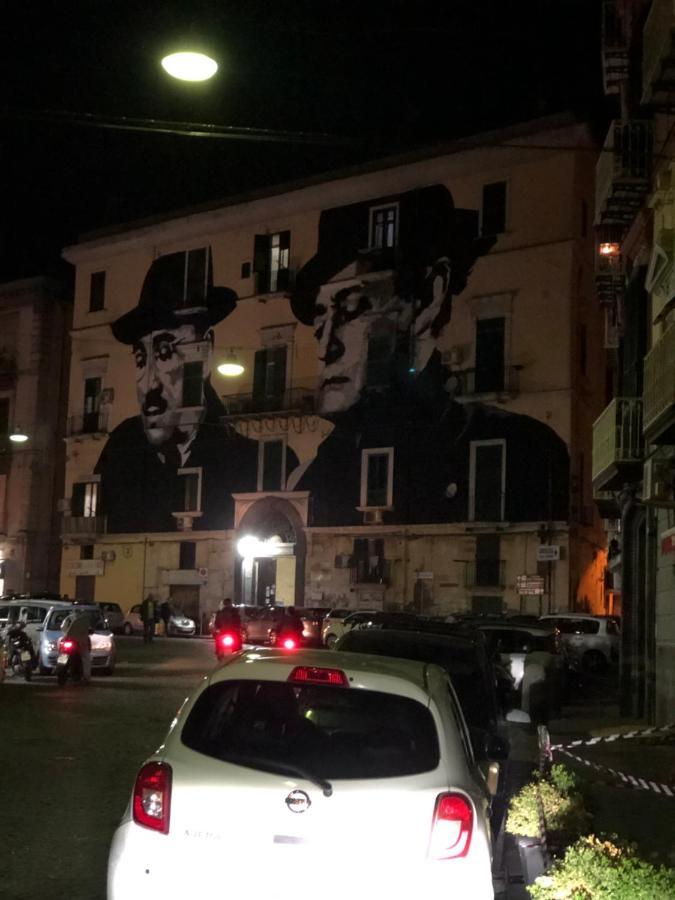 Il Basso Della Nonna Naples Luaran gambar